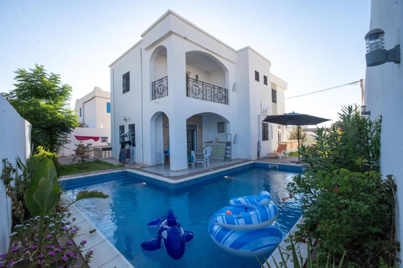 Villa Meublee Avec Piscine Et Abri De Voiture Erriadh Екстериор снимка