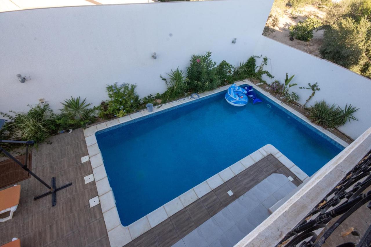 Villa Meublee Avec Piscine Et Abri De Voiture Erriadh Екстериор снимка