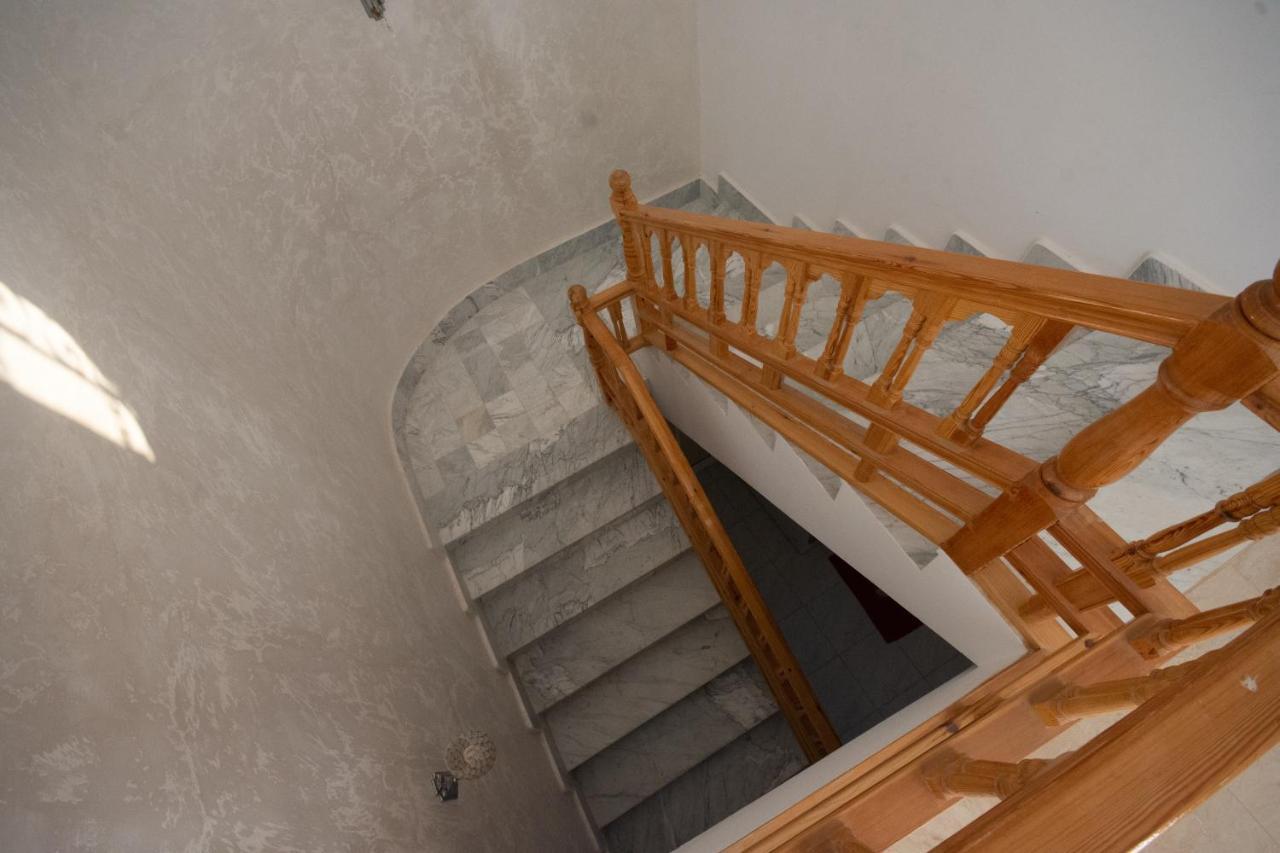 Villa Meublee Avec Piscine Et Abri De Voiture Erriadh Екстериор снимка