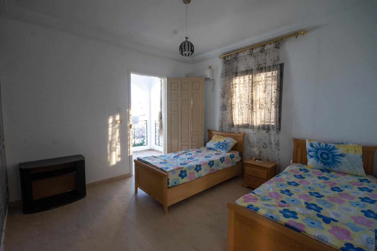 Villa Meublee Avec Piscine Et Abri De Voiture Erriadh Екстериор снимка