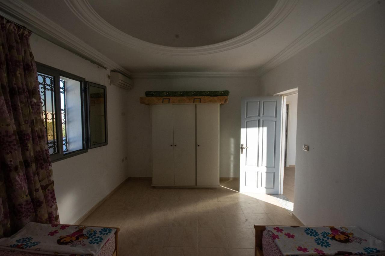 Villa Meublee Avec Piscine Et Abri De Voiture Erriadh Екстериор снимка